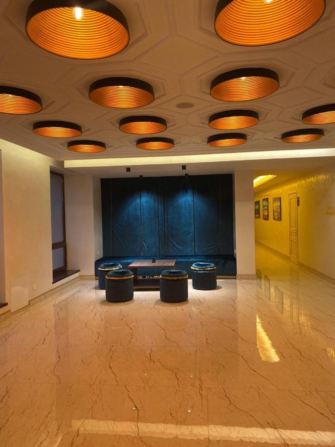Barhat Hotel & Spa Тараз Екстериор снимка