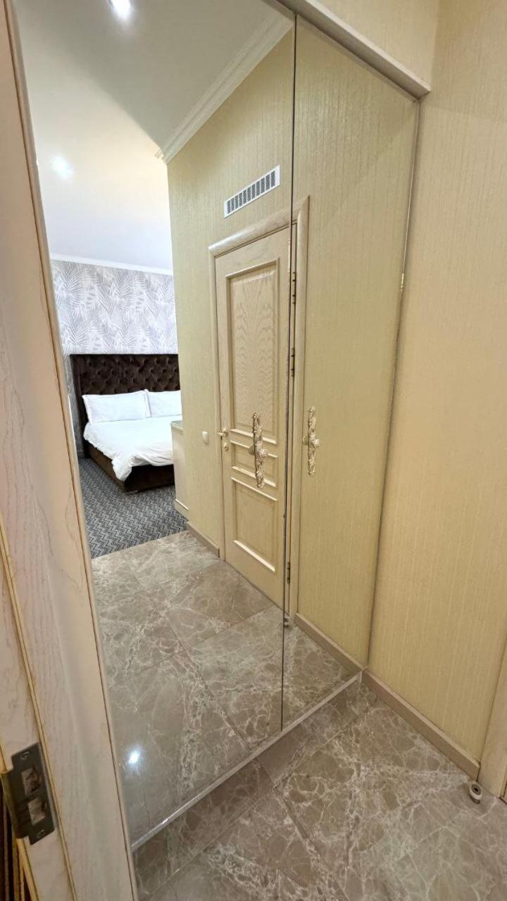 Barhat Hotel & Spa Тараз Екстериор снимка