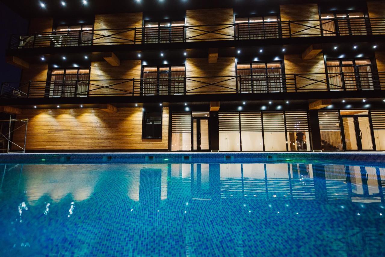 Barhat Hotel & Spa Тараз Екстериор снимка